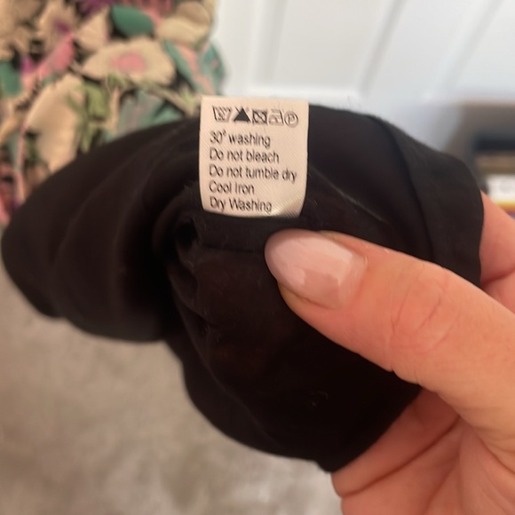 Banjanan Honey Maxi Dress in Fiesta Floral | Size: L - Picture 4 of 8